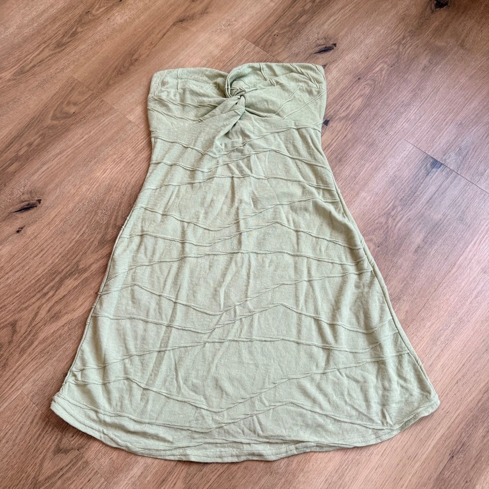 NWT PRETTYLITTLETHING Sage Green Textured Twist Bandeau Shift‎ Dress US 2